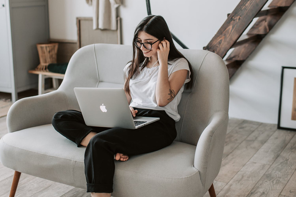 Reduce Customer Churn With Personalized Video